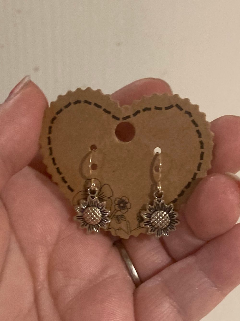 Hypoallergenic dangle earrings - sunflower